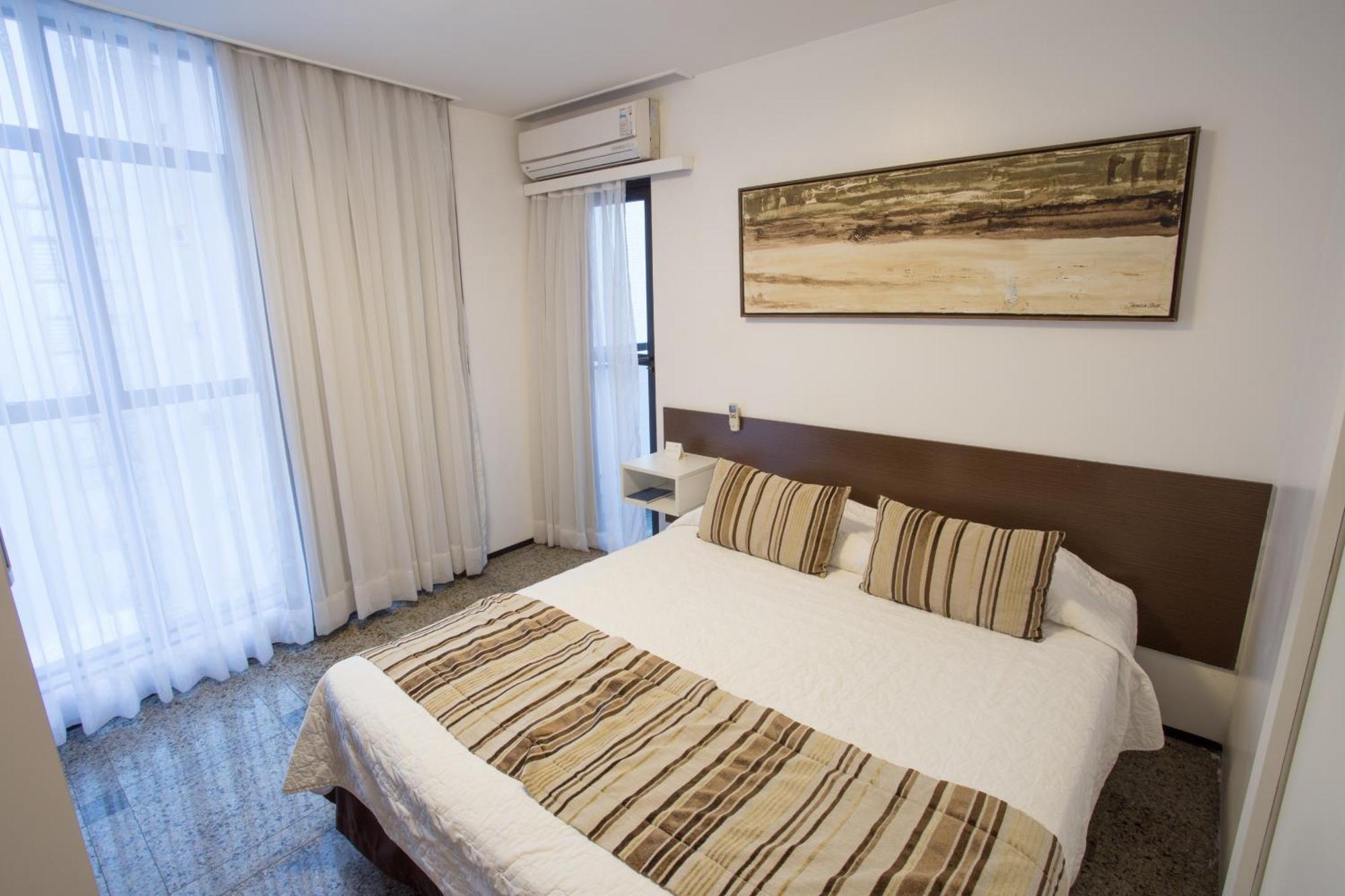 Premium Suite,1668049677:JPEG