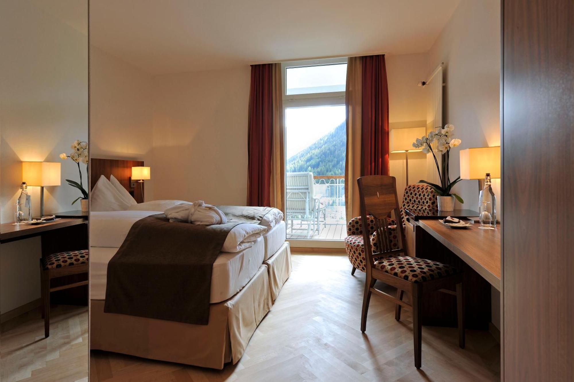 Deluxe Single Room,1363758581:JPEG