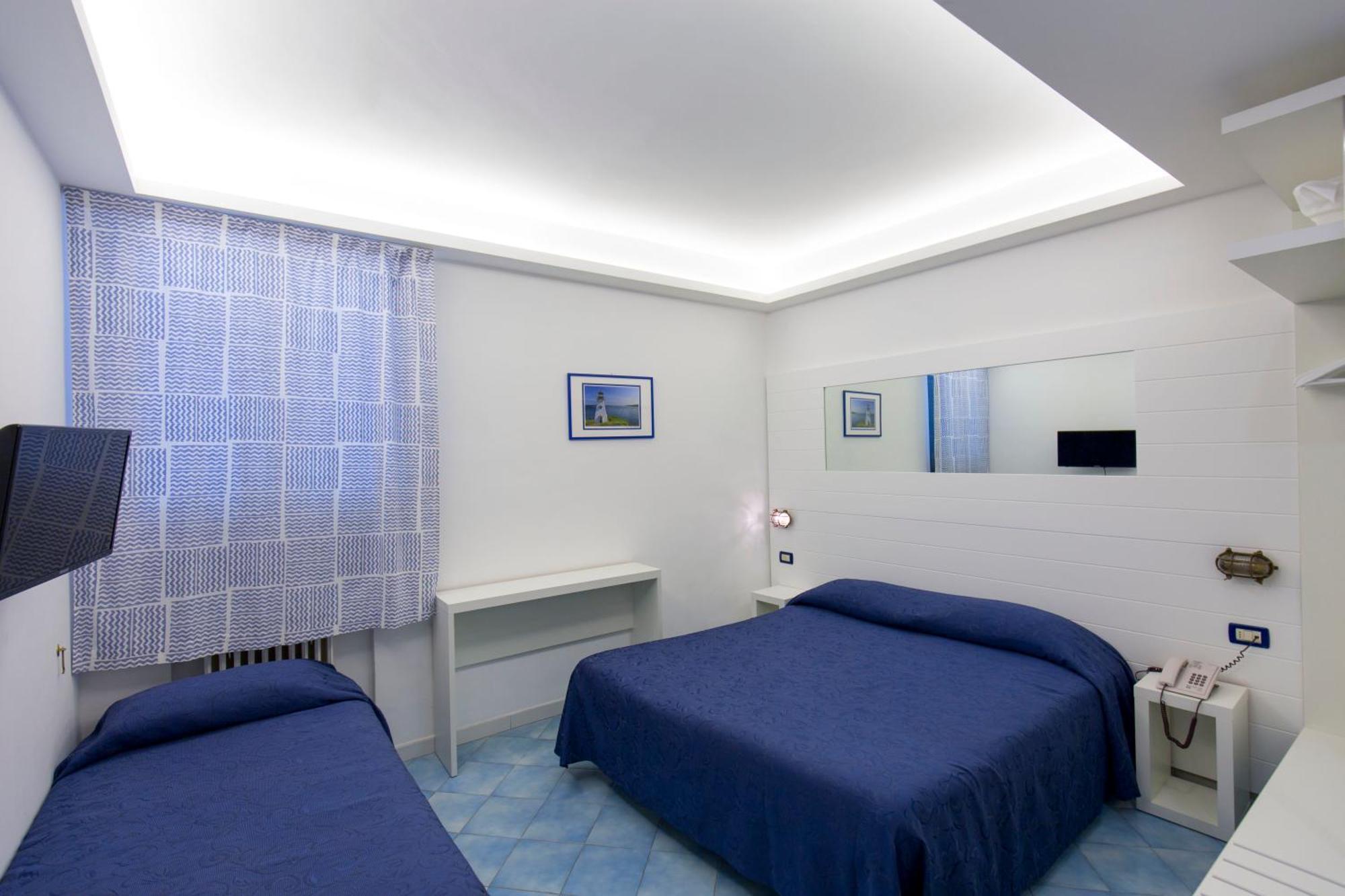 Habitación Familiar con vistas al mar