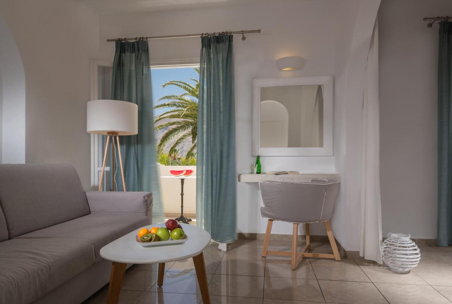 Superior Triple Room Garden View