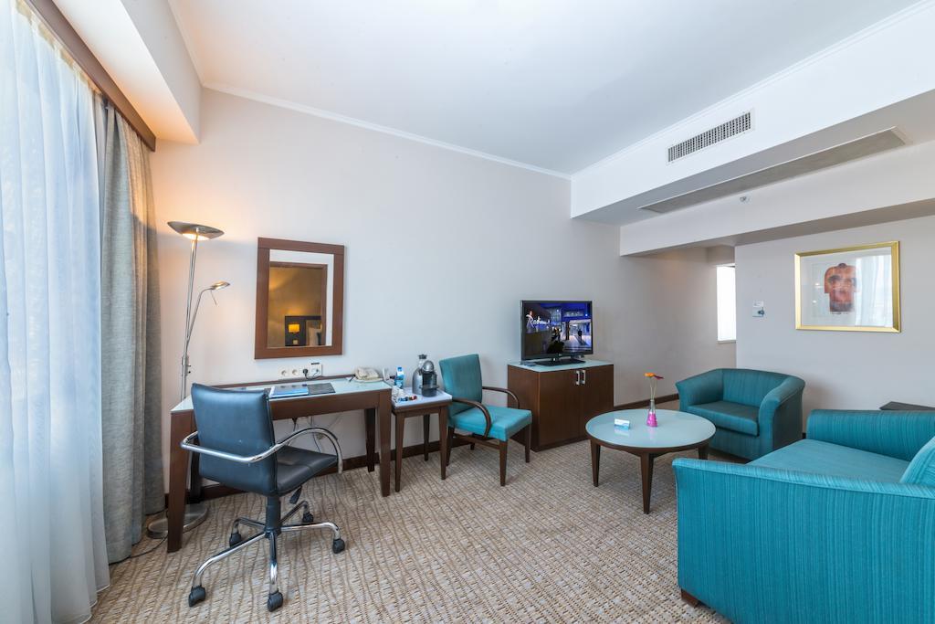Suite with City View