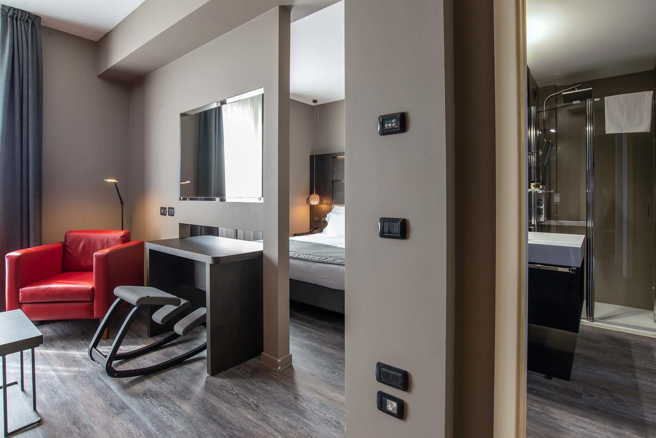 Junior Suite,720642799:JPEG