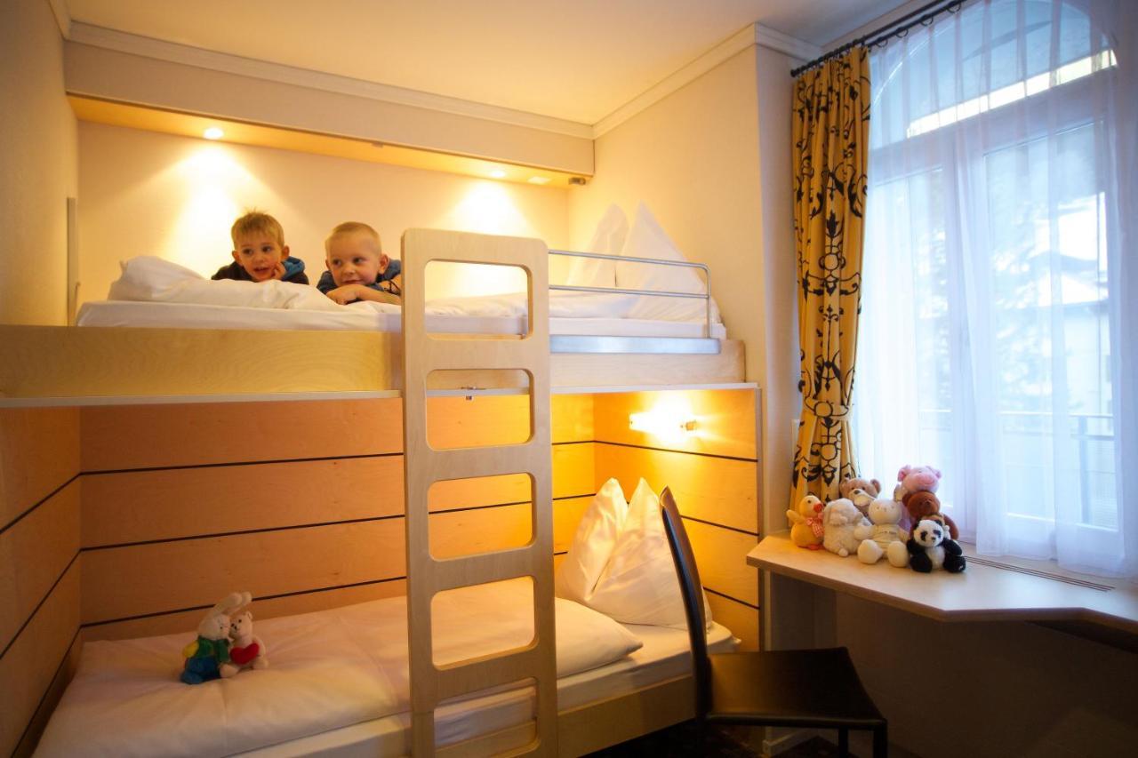 Chambre Familiale - Climatisation - Vue sur Jardin - Mettenberg