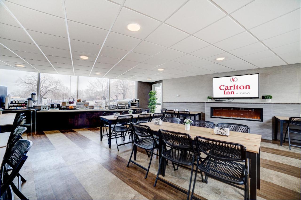 Deluxe Queen Room,926599018:JPEG