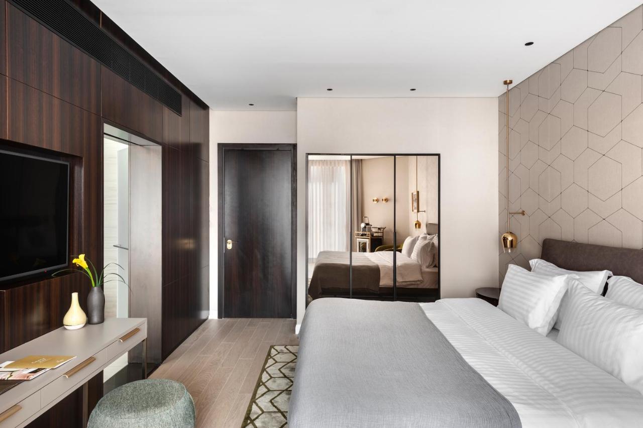Premium Double Room Courtyard View