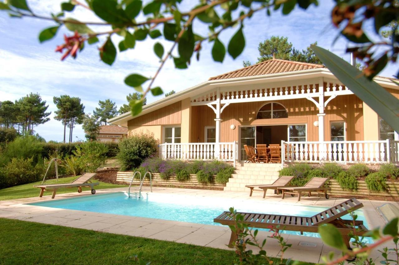 Two-Bedroom Villa,762582742:JPEG