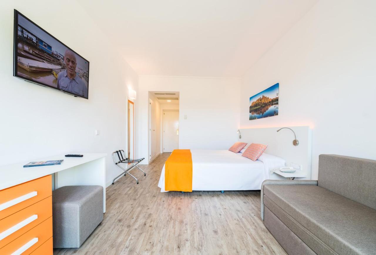 Double Room Mountain View