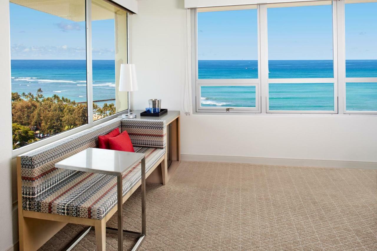 Premier Kamer met Kingsize Bed en Balkon met Uitzicht op Zee