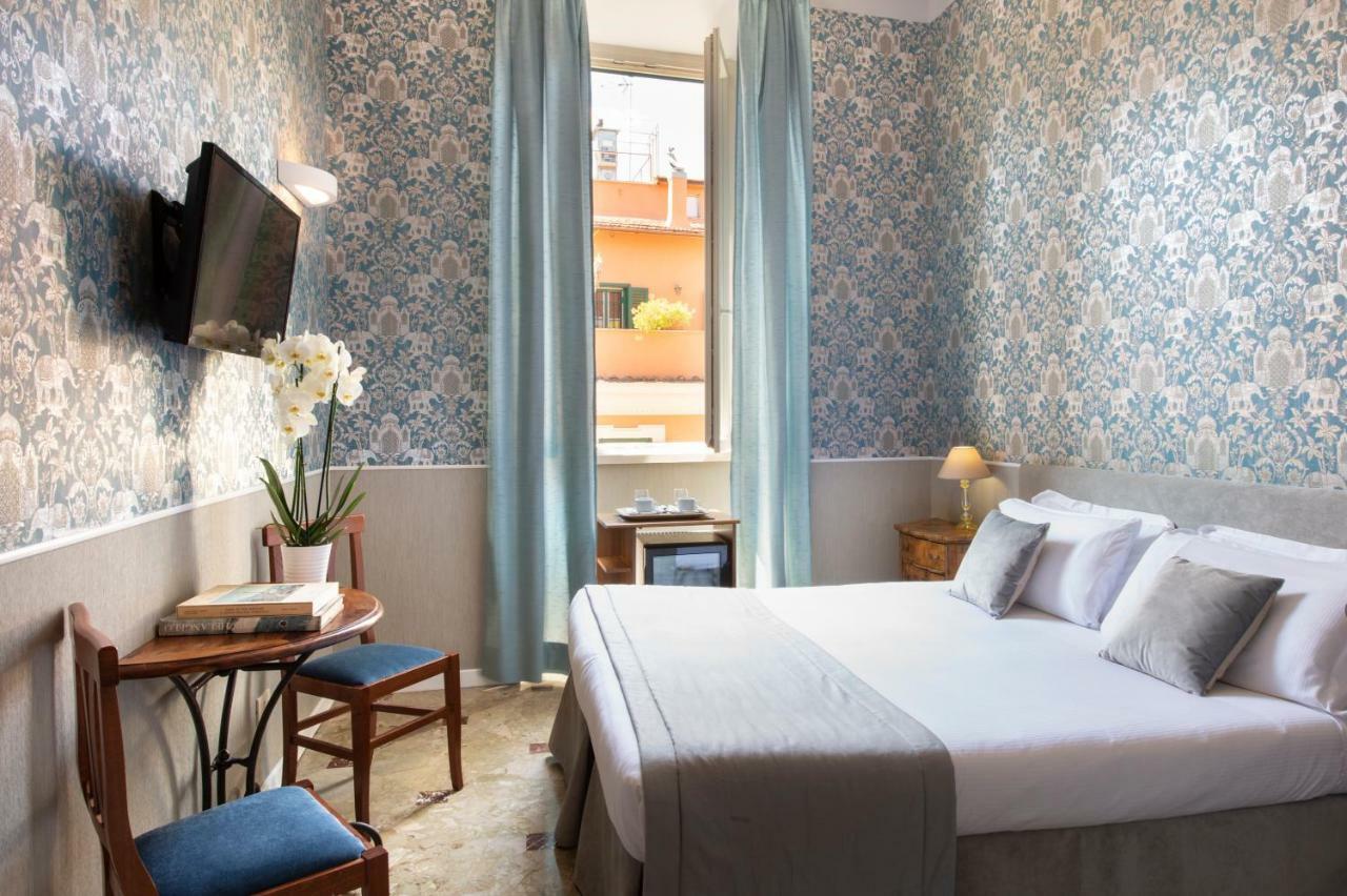 Quarto com Cama de Casal ou 2 de Solteiro