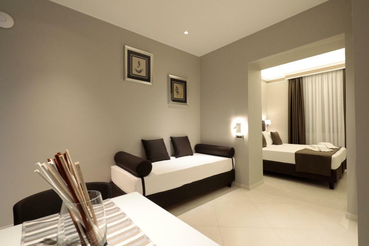 Luxury Triple Room