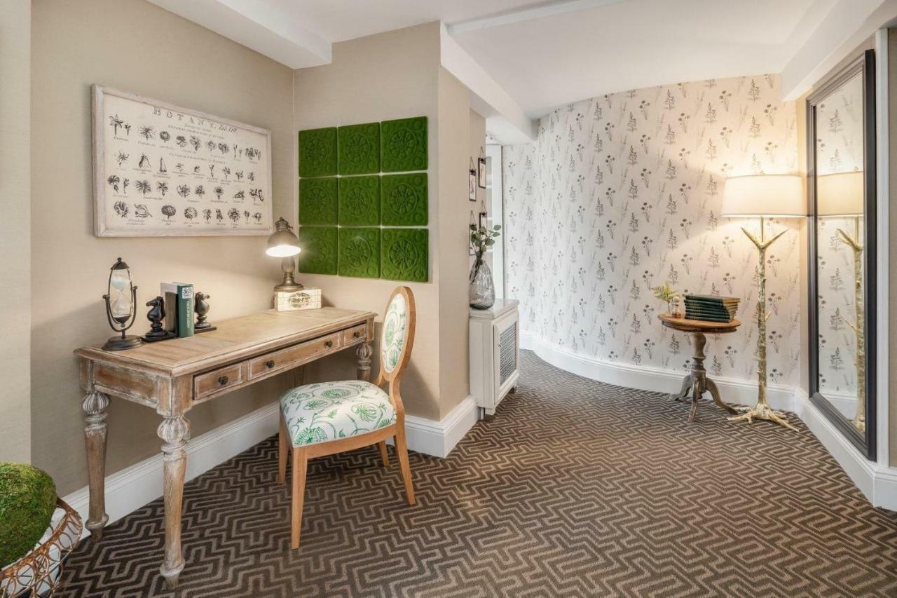 Suite King con 2 Divani-Letto - Giardino d'Invero