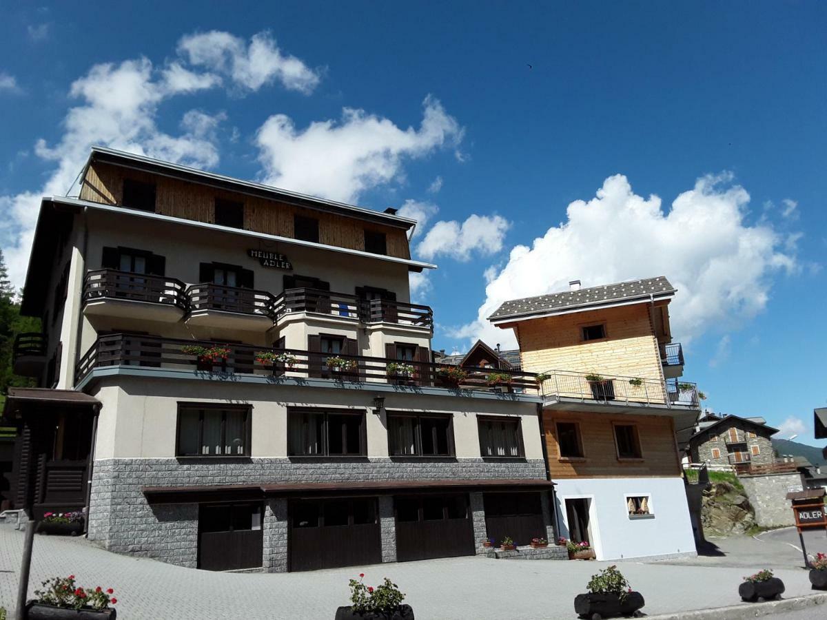 Double or Twin Room Garni