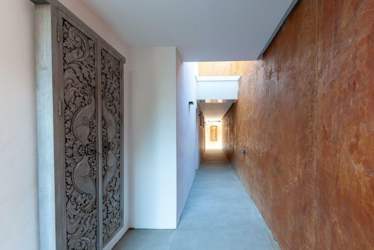 Villa with Sea View,831048824:JPEG