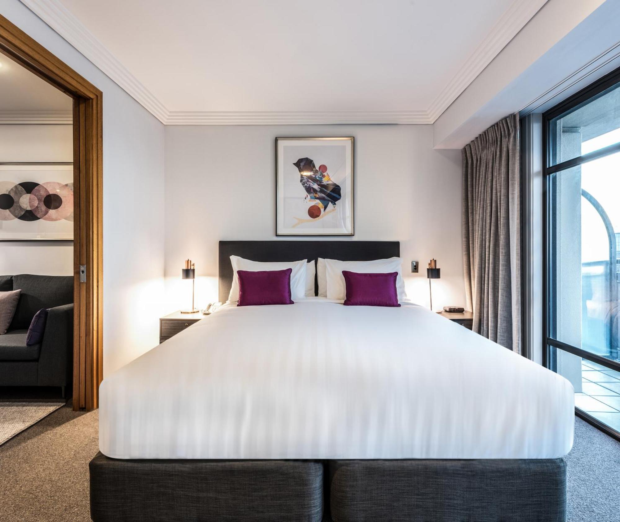 Superior One-Bedroom Suite No Housekeeping