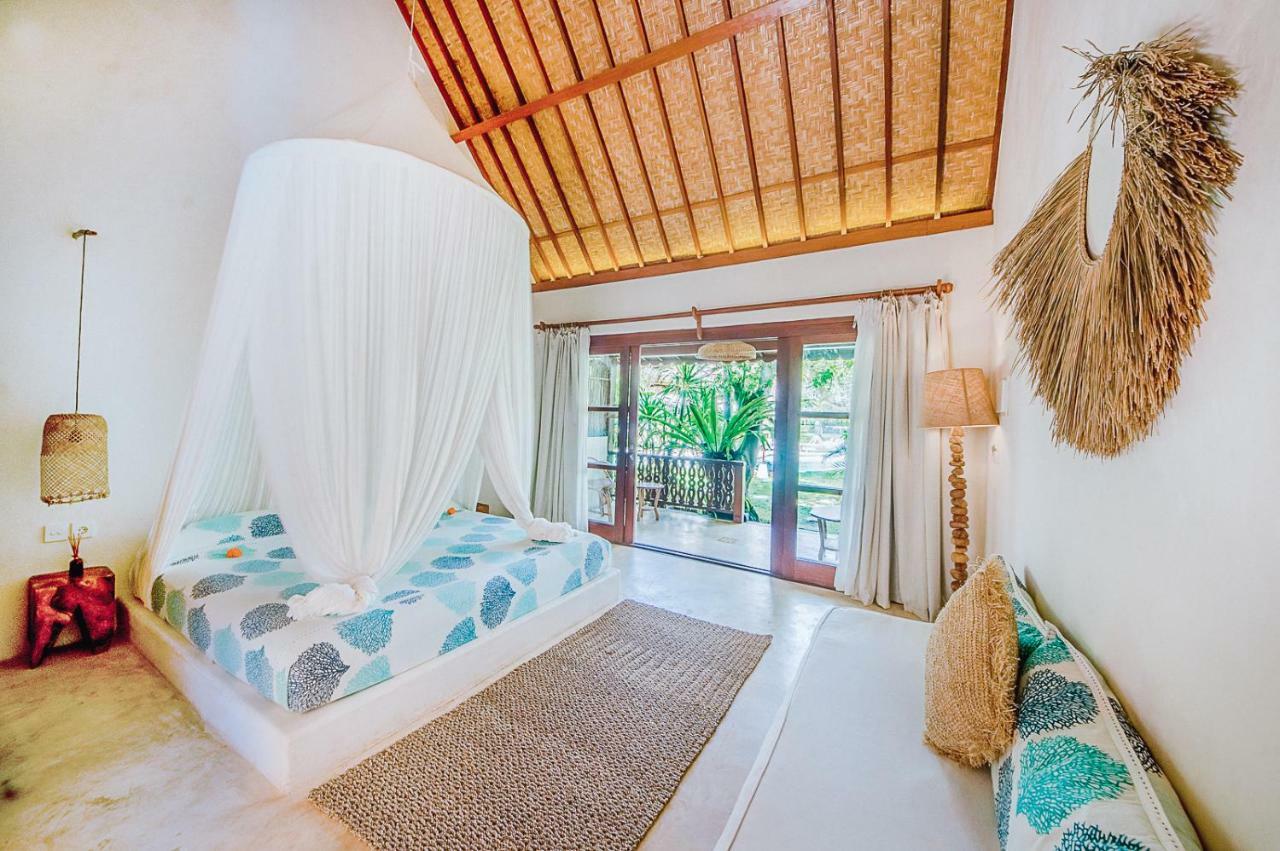 The King Room with Pool View
