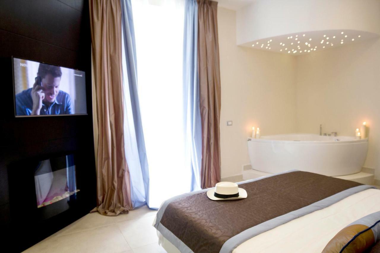 Double Room Spa Bath