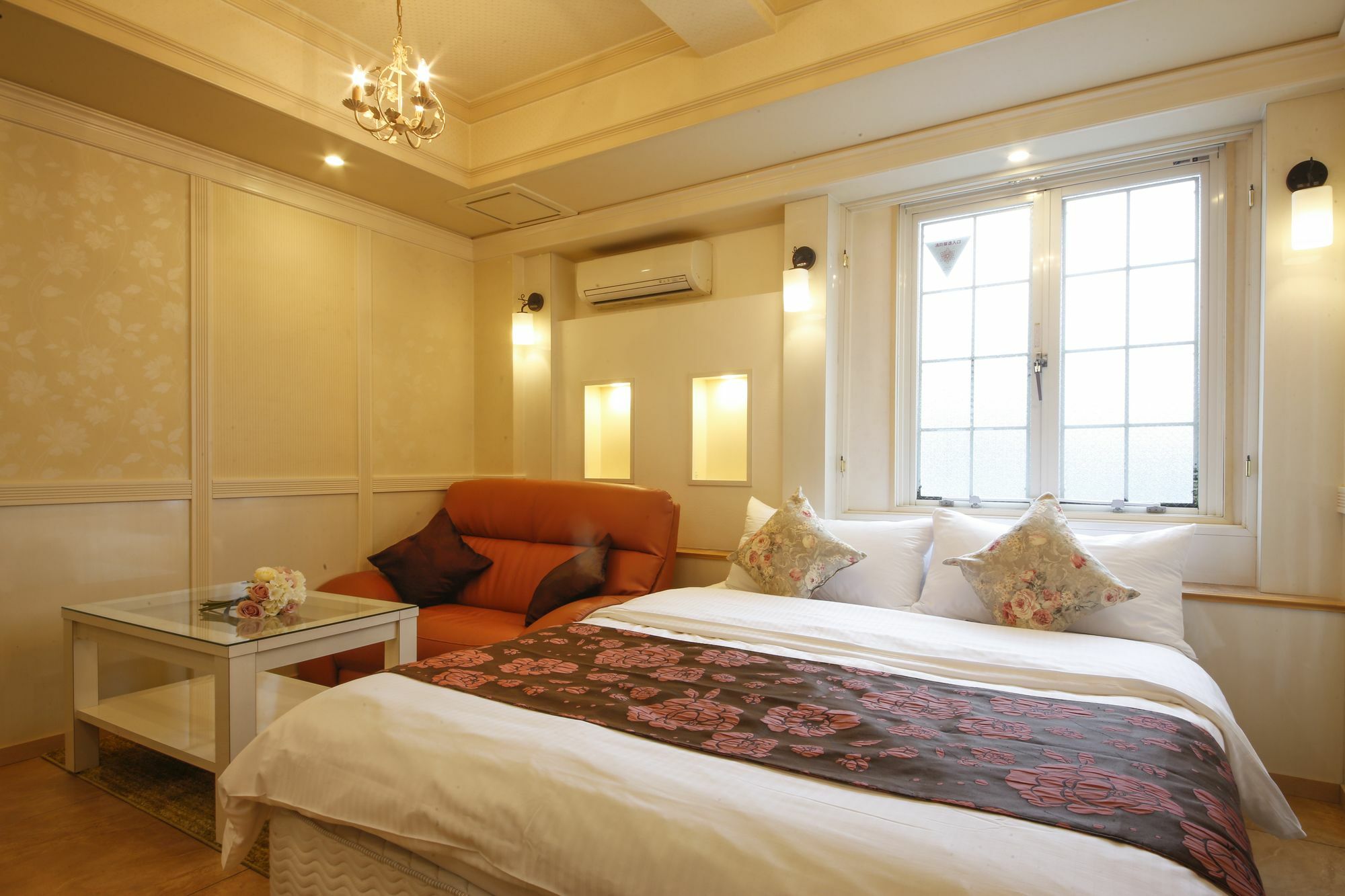 Deluxe Double Room - Smoking