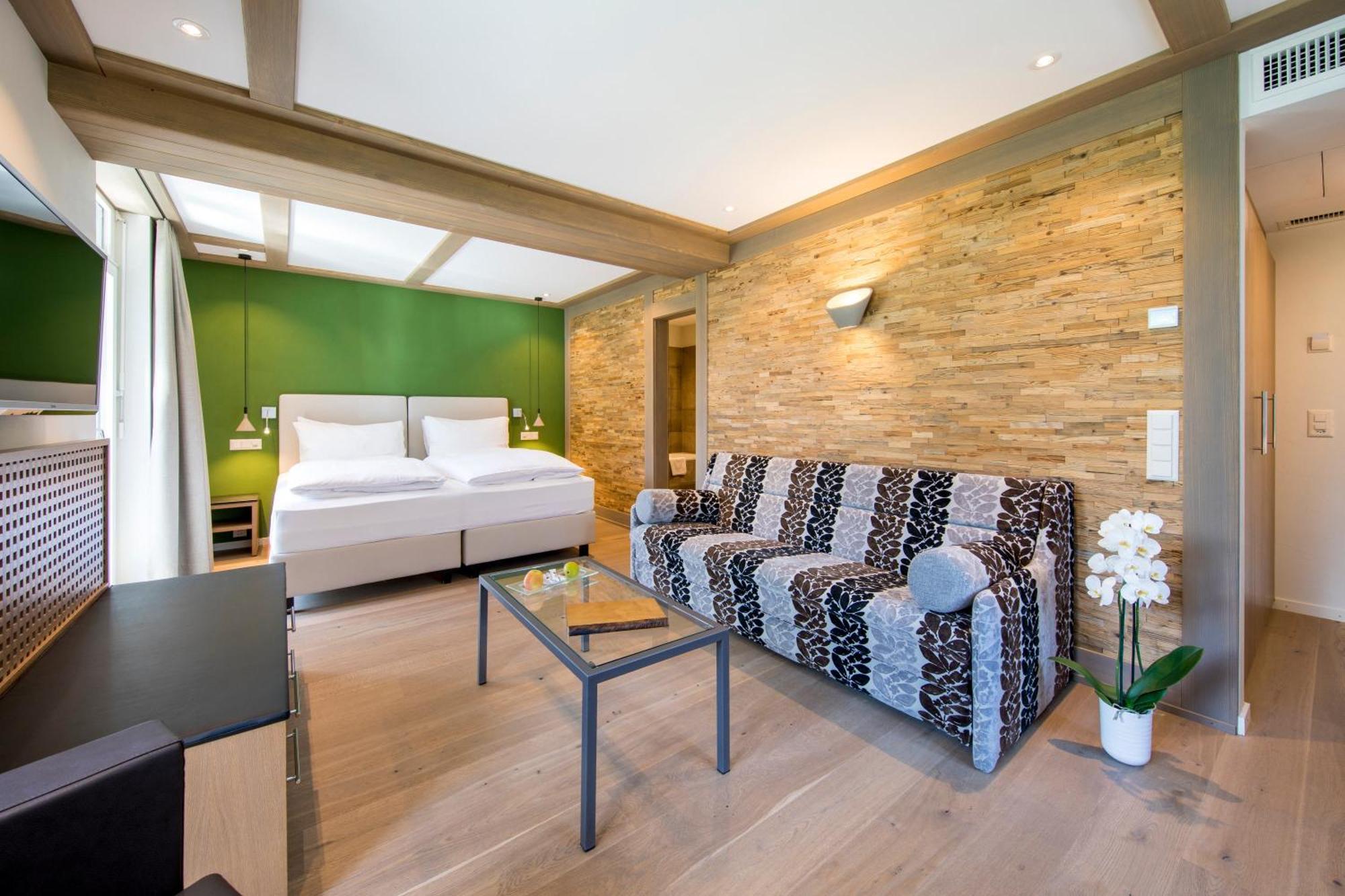 Chambre Double ou Lits Jumeaux Deluxe avec Climatisation - Vue sur Eiger