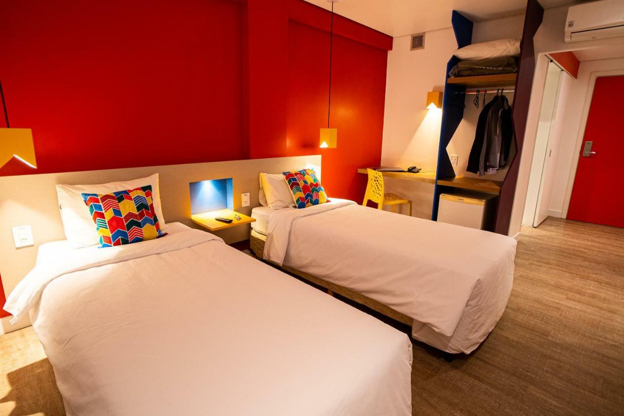 Standard Apartment Twin Beds,847207034:JPEG