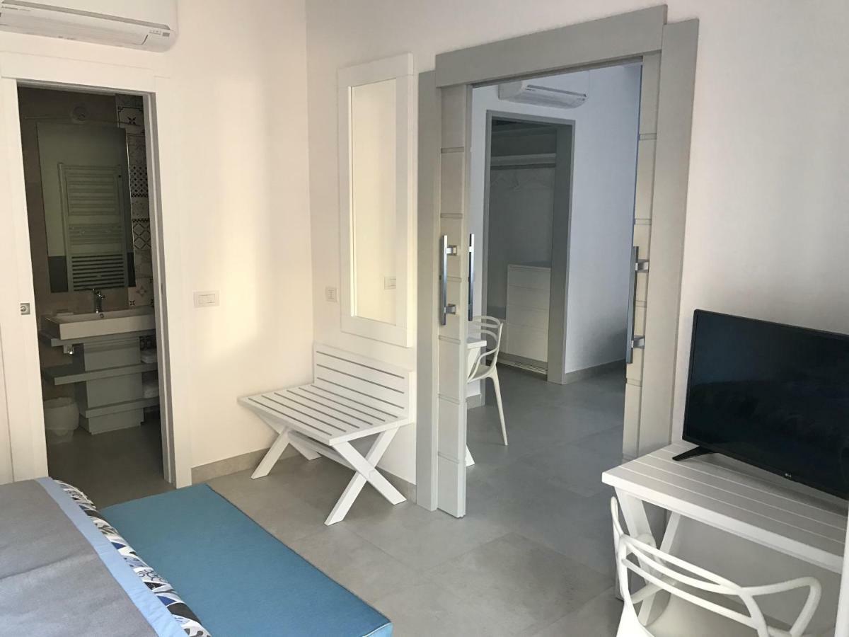 Deluxe Double or Twin Room Balcony