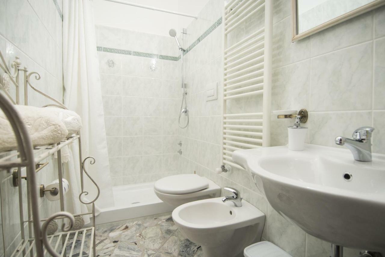 Small Double or Twin Room