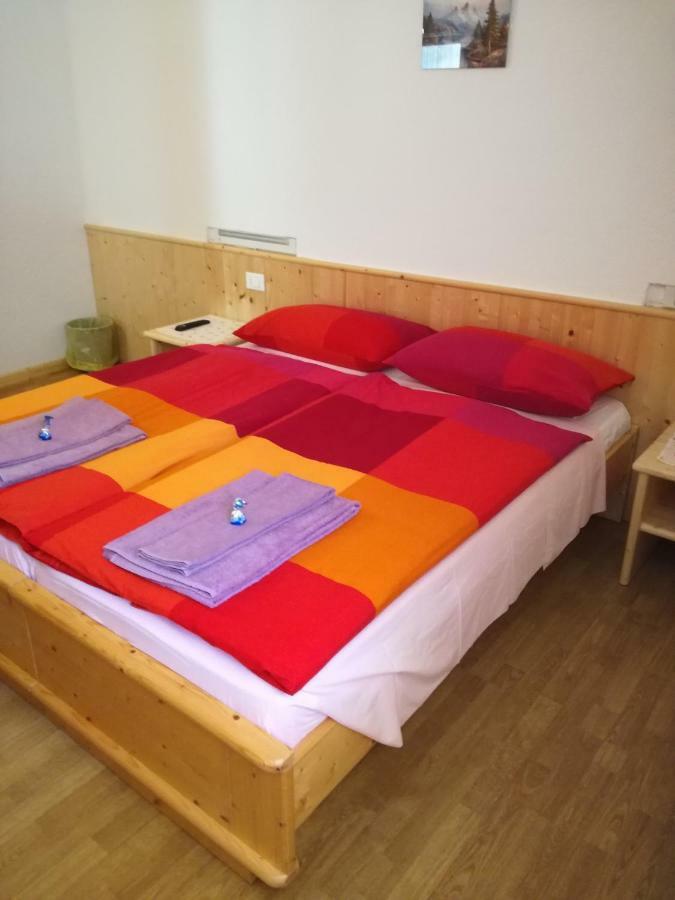 Double or Twin Room,859285901:JPEG