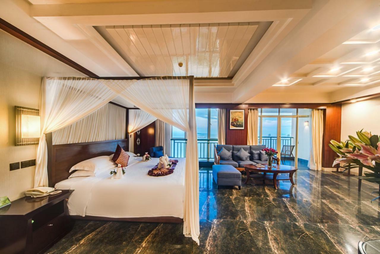Deluxe Suite with Sea View,894136552:JPEG