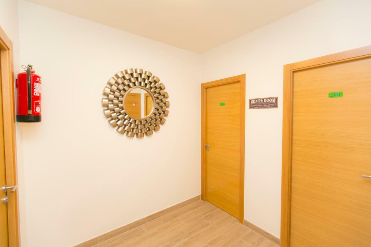 Twin Room,895437853:JPEG