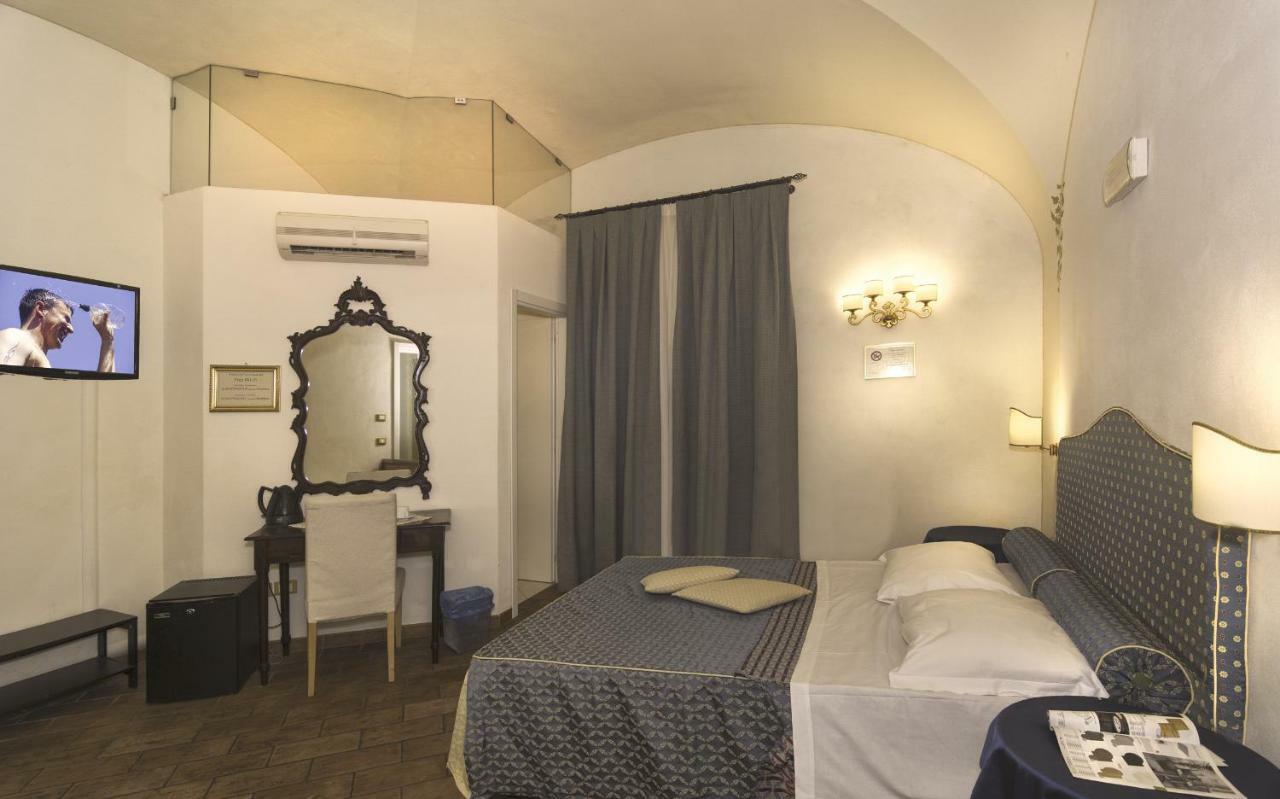 Comfort Triple Room