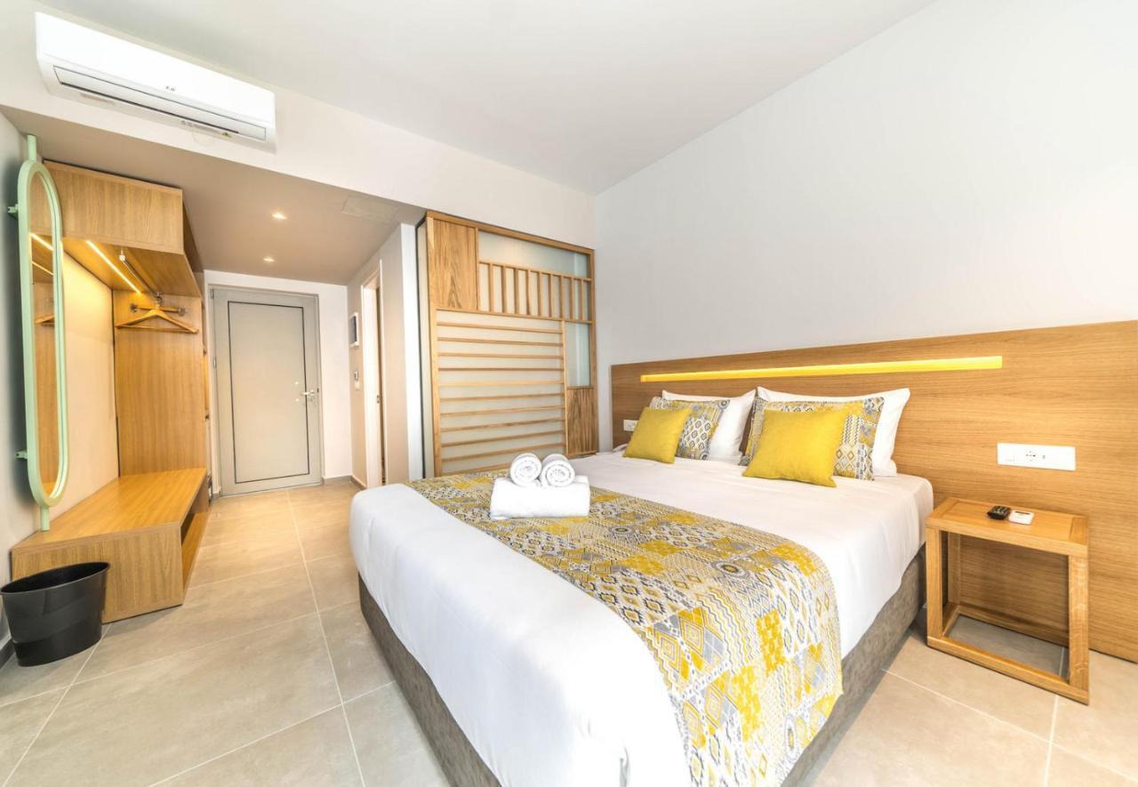 Standard Double or Twin Room Garden View