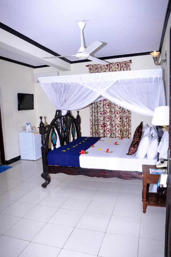 Standard Double Room,943143139:JPEG