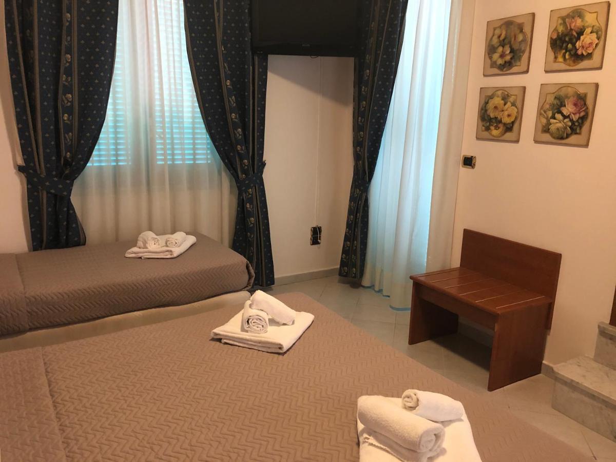 Triple Room Sea View