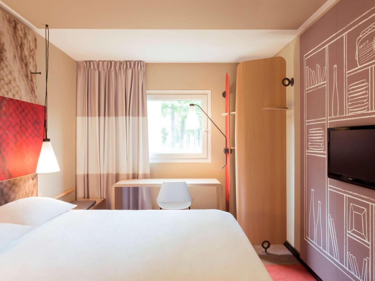 Standard Double Room,945694495:JPEG