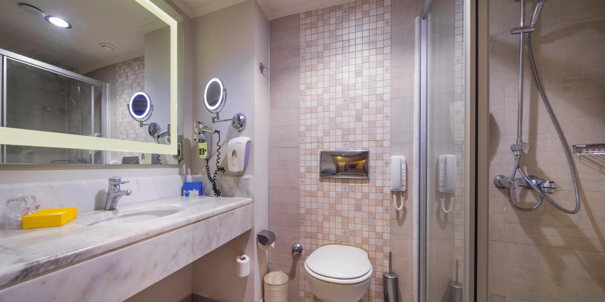 Double Room,1206693424:JPEG