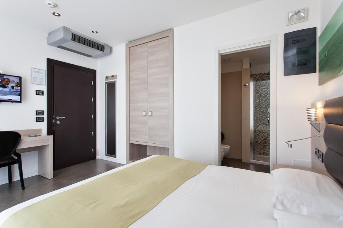 Superior Double or Twin Room Sea View