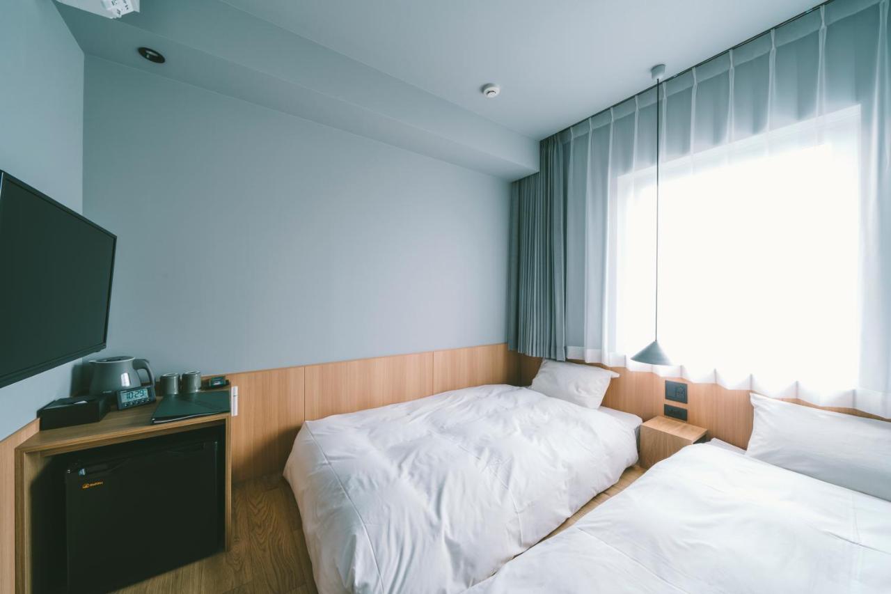 Compact Twin Room,964418248:JPEG