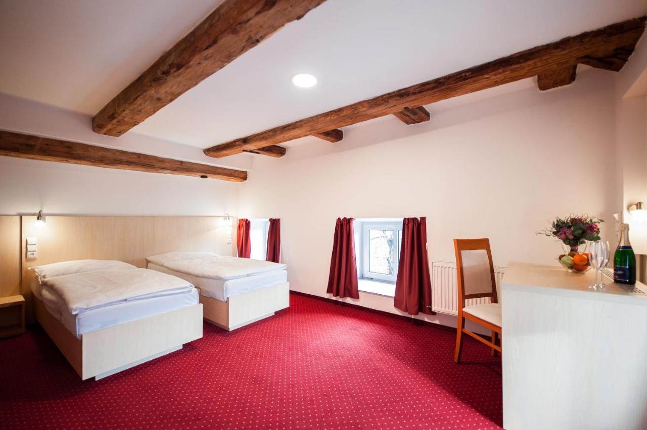 Economy Double or Twin Room