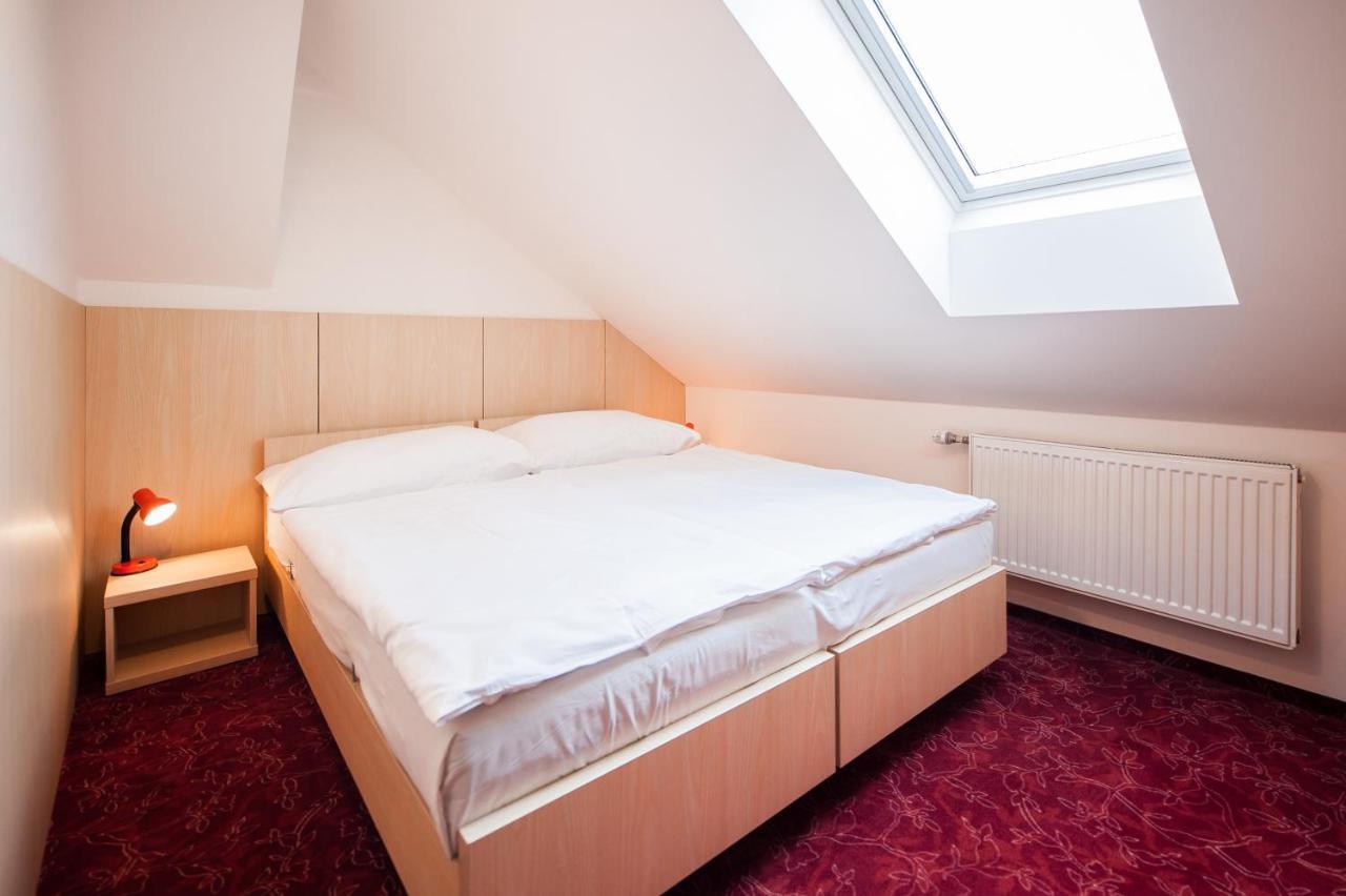 Economy Double or Twin Room