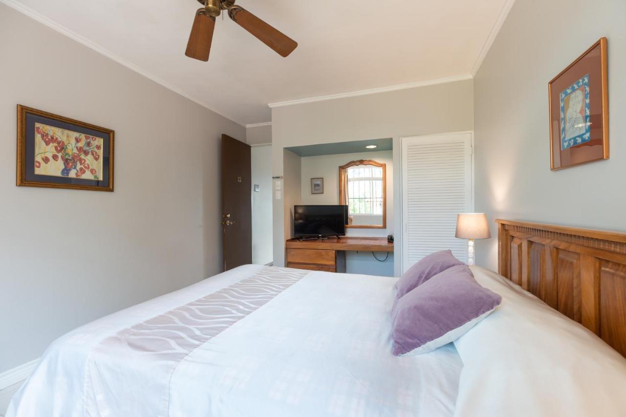 Double Room,990156088:JPEG
