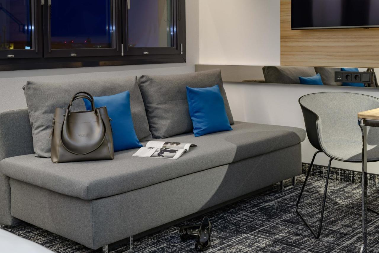 Standard Suite Double Bed Sofa Bed,1526605618:JPEG