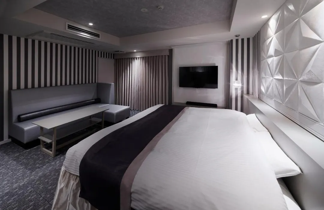 N Hotel-1