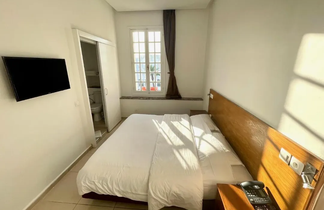 Hotel Lutece-1