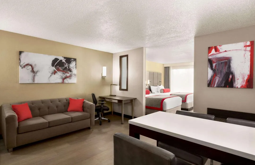 Ramada By Wyndham Suites Orlando Airport- Free Airport Shuttle-1