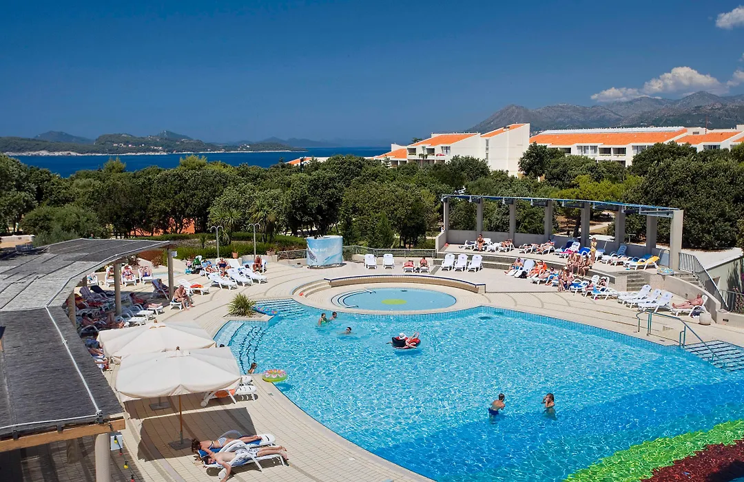 Valamar Tirena Hotel-1