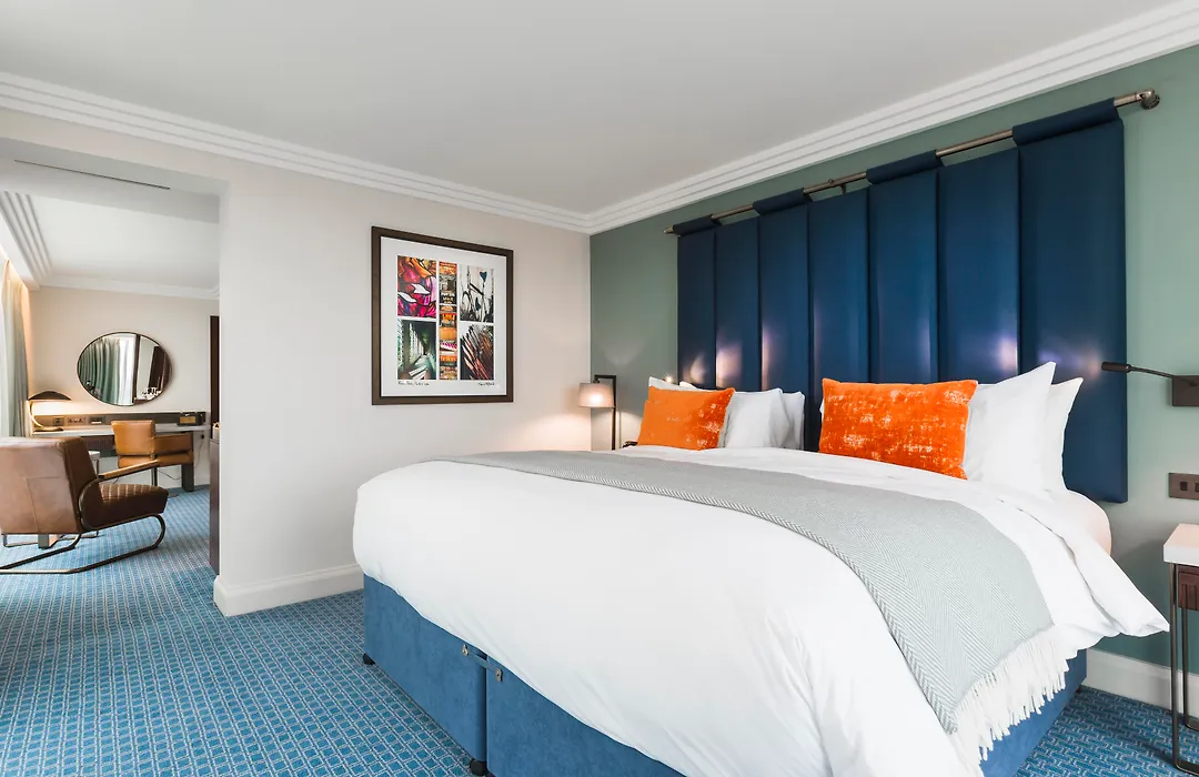 Clayton Hotel Cambridge-1