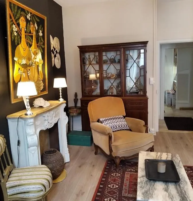 Le Logis de Saint Cyr-1