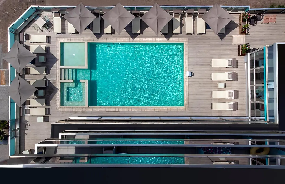Aqua Hotel-1