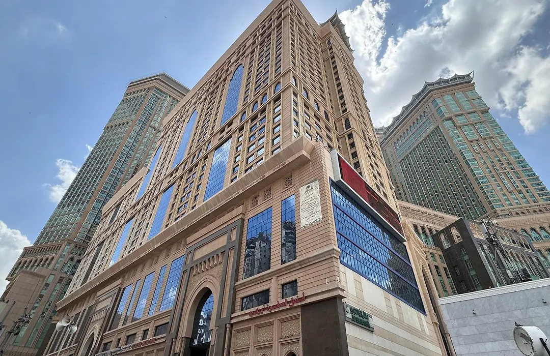 Al Safwah Hotel First Tower 1-1