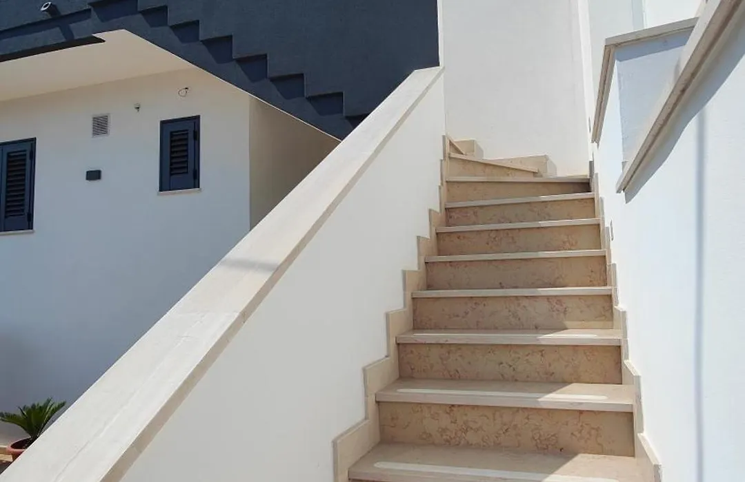 Helianthus Rooms-1