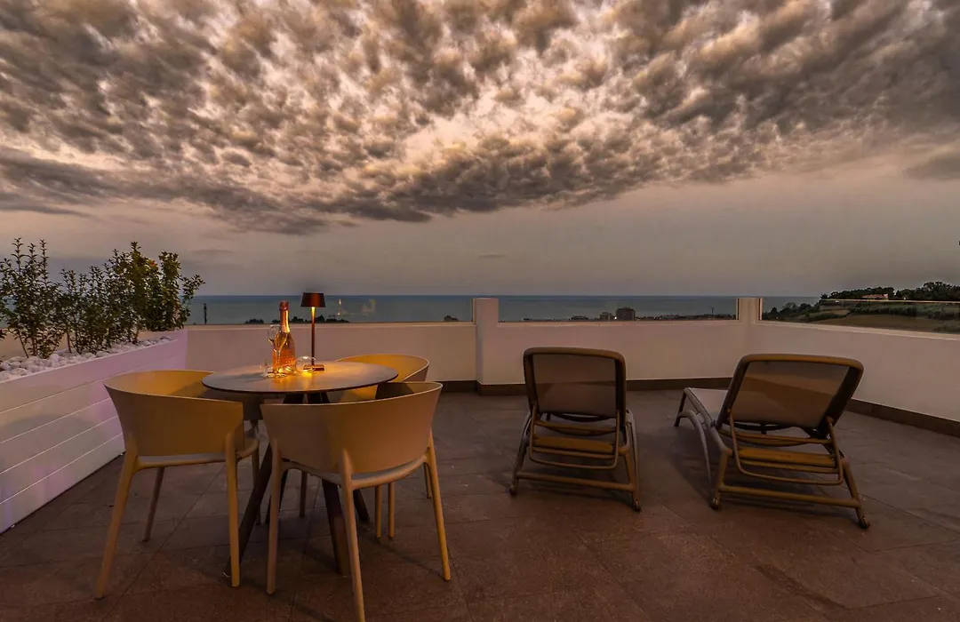 Terrazza sul Mare-1